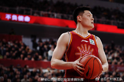 山西男篮张宁左大腿肌腱部分撕裂，预计伤停6-8周|官方|肌组织_新浪体育_新浪新闻