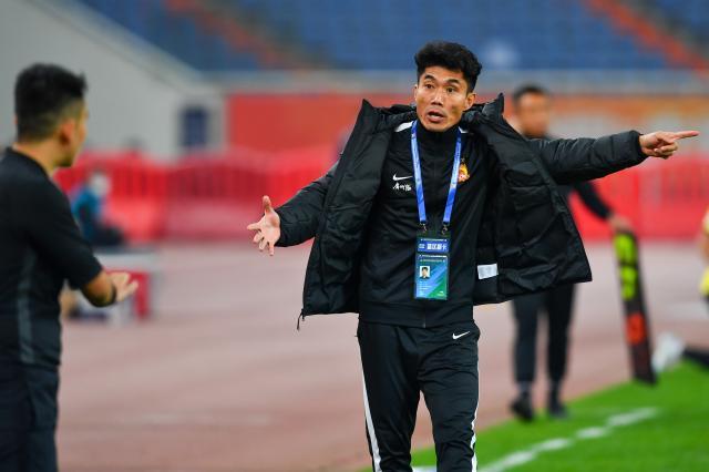 开云体育APP下载-9轮不胜！1进球难掩尴尬 郑智老友团已束手无策？